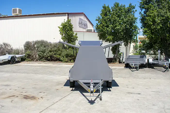 Trailer for Sale: ENCLOSED-BBQ-TRAILER-SINGLE-AXLE-6X4 Adelaide Trailers For Sales: ENCLOSED-BBQ-TRAILER-SINGLE-AXLE-6X4
