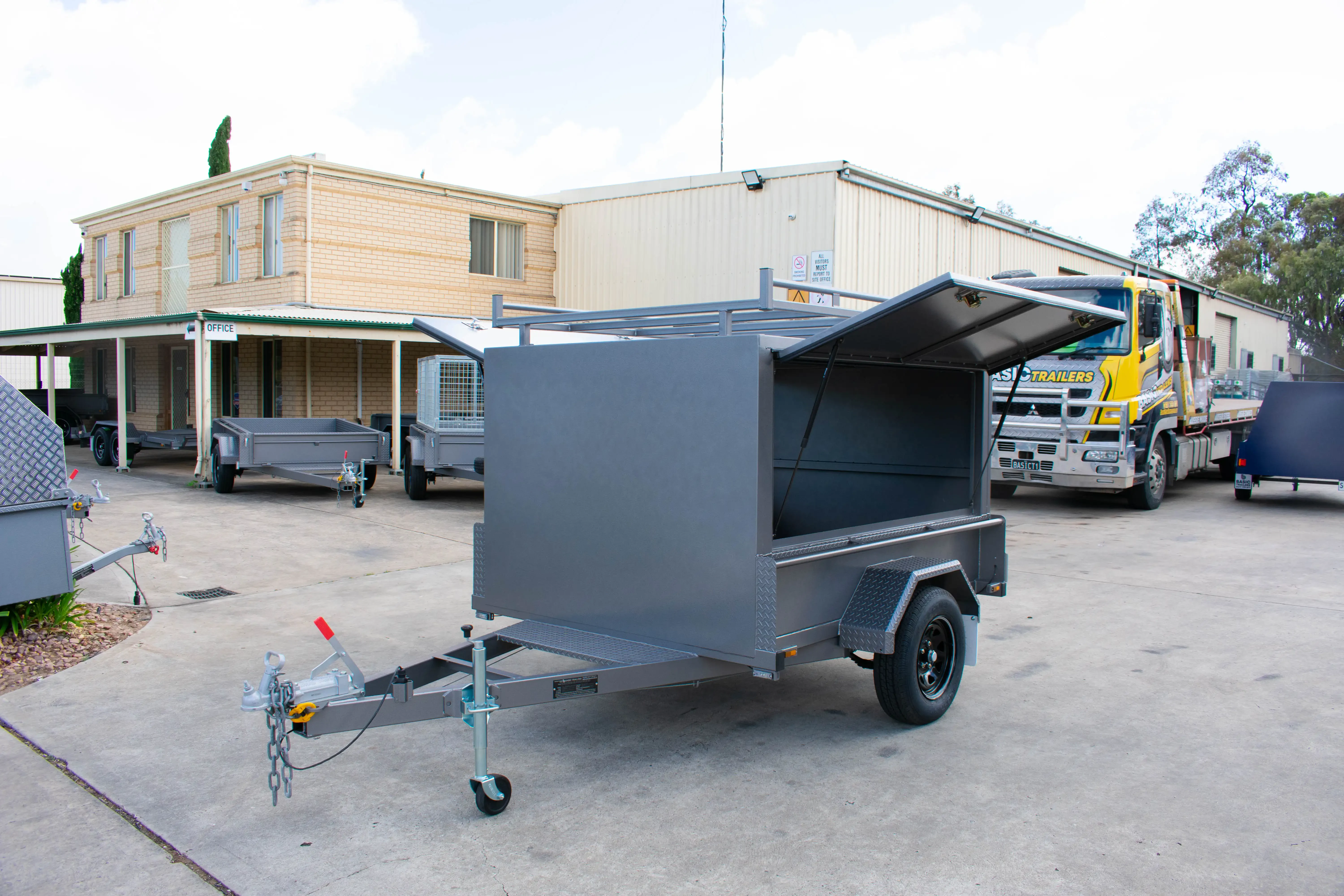 7X4 Tradesman Trailers