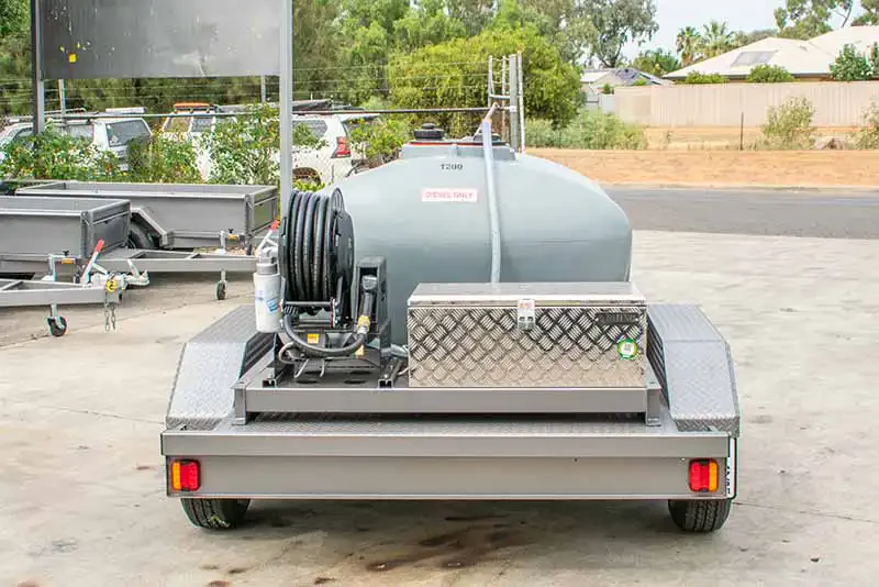 8X5 Diesel Fuel Trailers